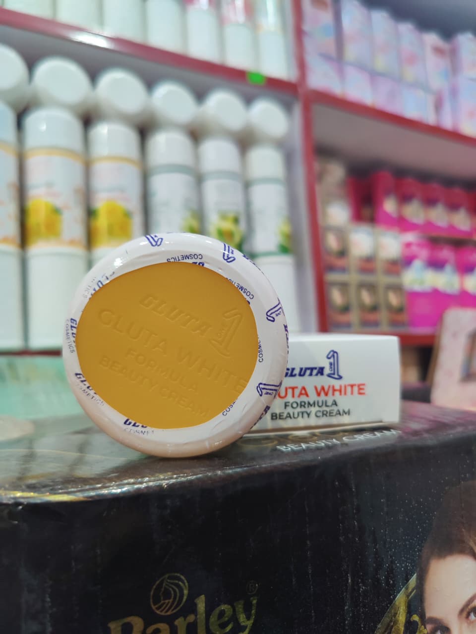 GLUTA 1 GLUTA WHITE FORMULA BEAUTY CREAM - Image 2